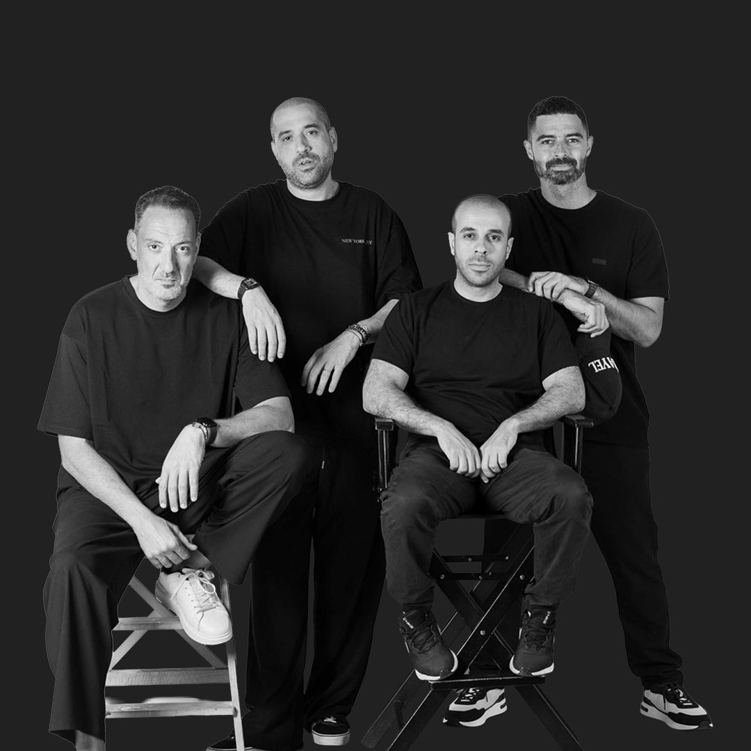 LA FAMILIA